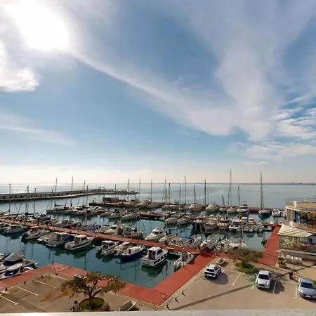 דירה Apto Panoramic ל'אמפולה